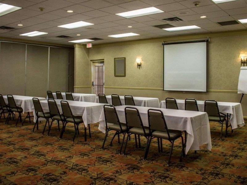 Quality Inn & Suites מנספילד מראה חיצוני תמונה