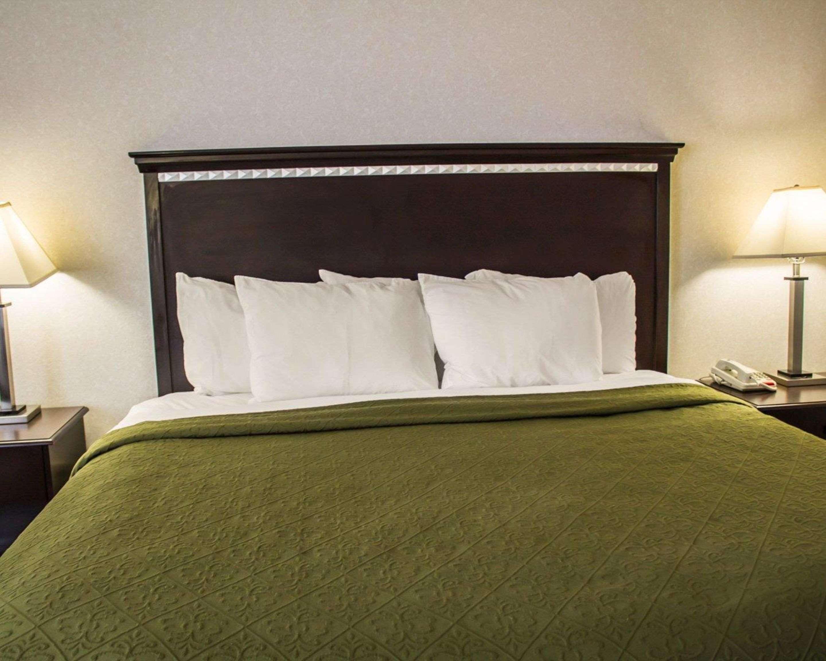 Quality Inn & Suites מנספילד מראה חיצוני תמונה