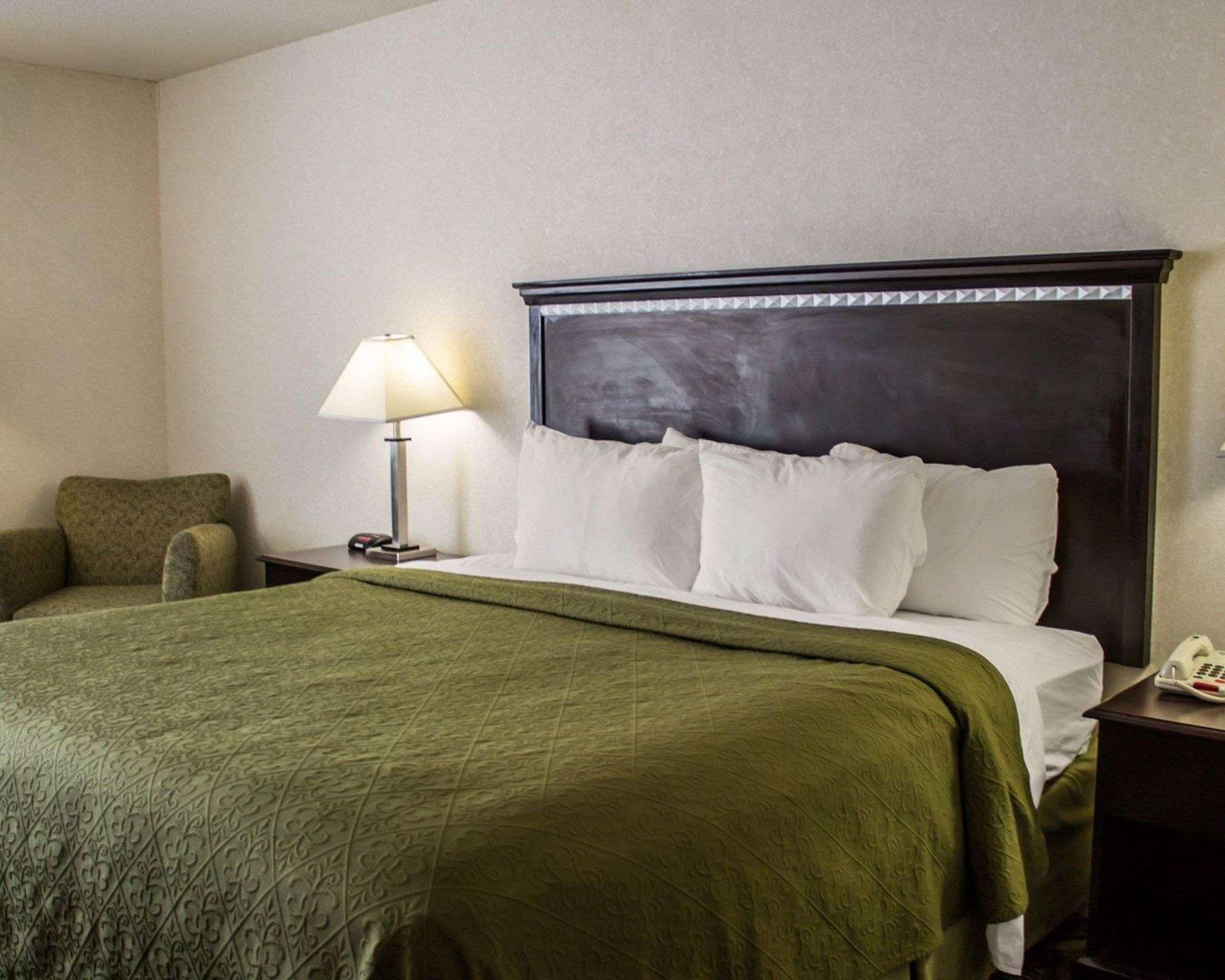 Quality Inn & Suites מנספילד מראה חיצוני תמונה
