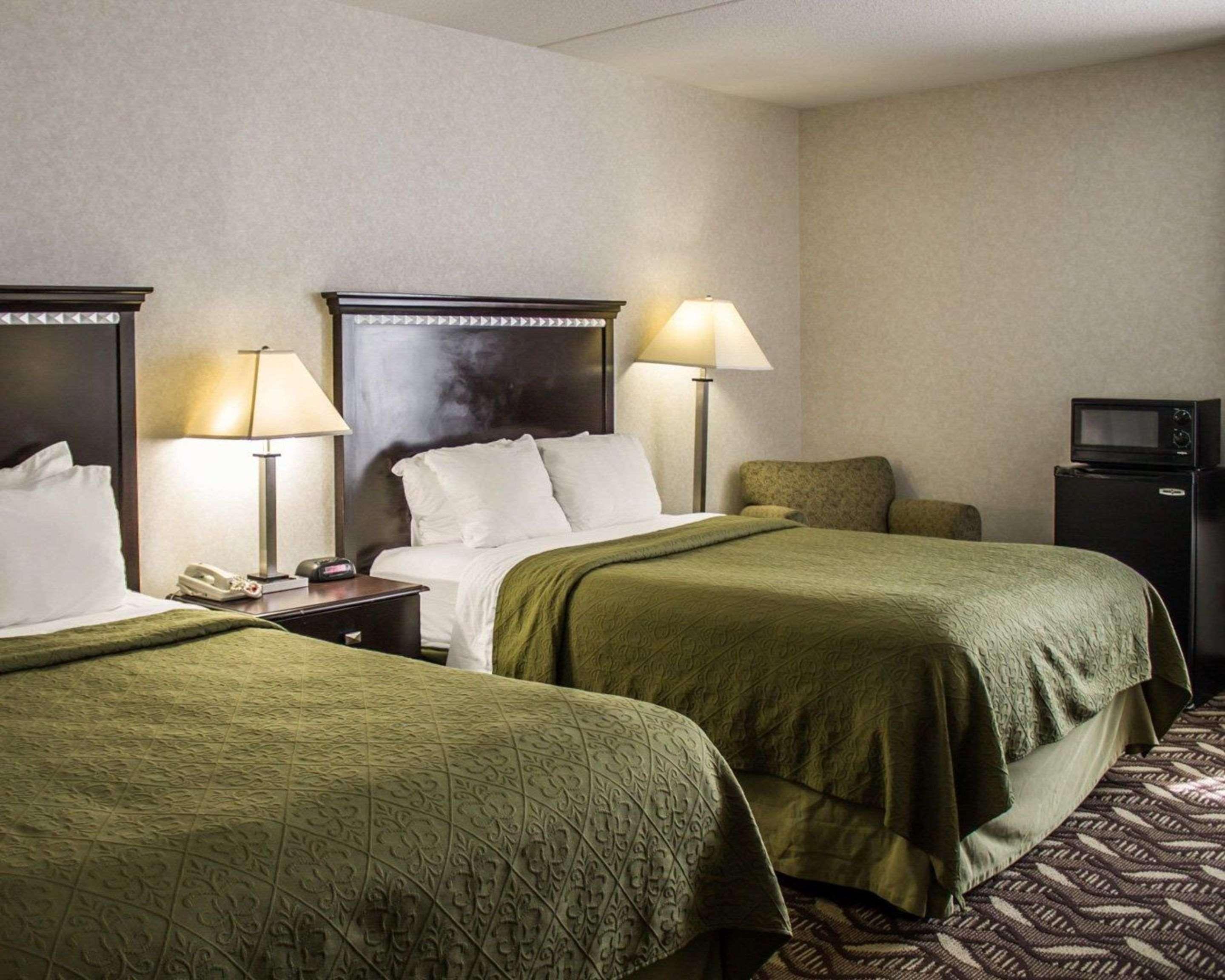 Quality Inn & Suites מנספילד מראה חיצוני תמונה